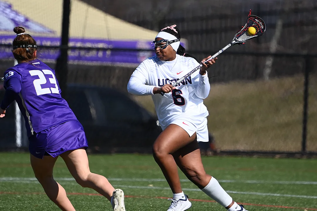 UConn's Rayea Davis