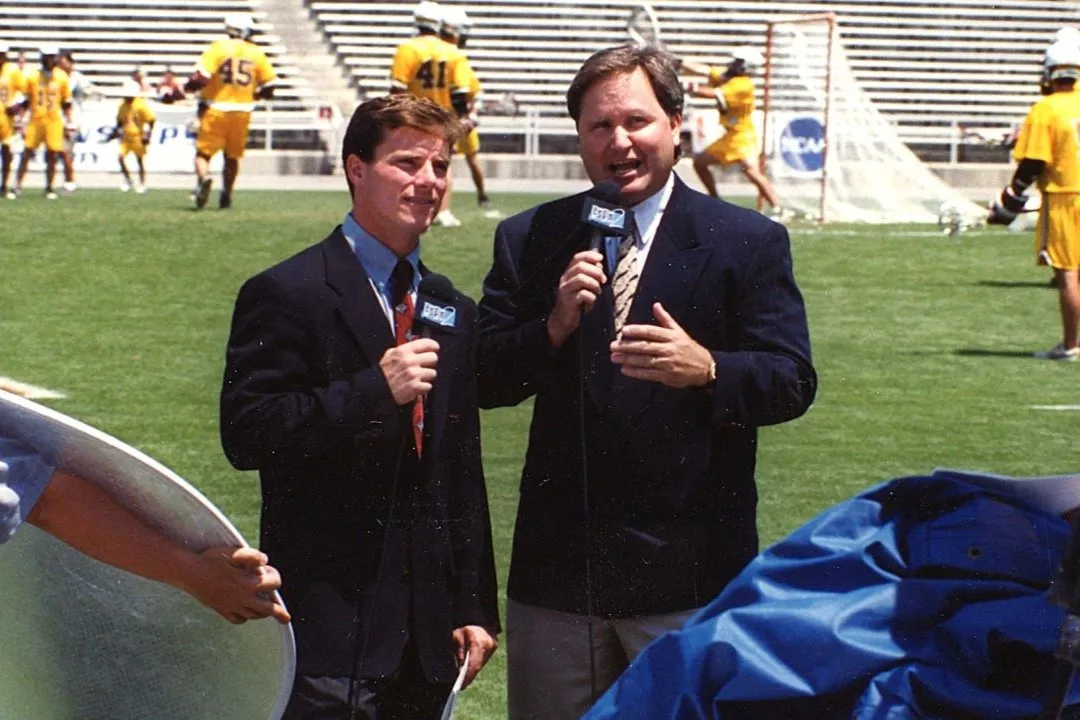 Leif Elsmo on sidelines