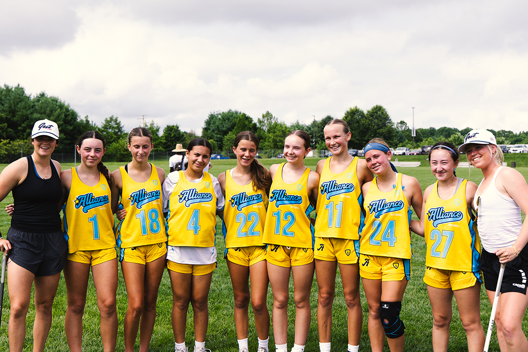 USA players Sydney Scales and Mckenna Davis with players from Alliance National Team