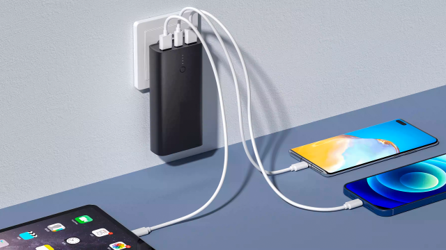 Q Powerbank portable charger