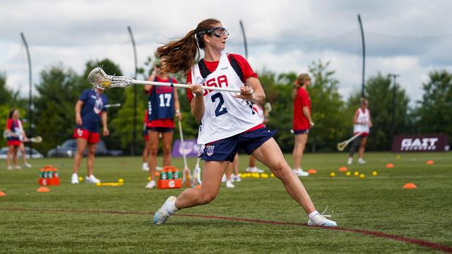 Sam Apuzzo gets ready to shoot during USA training camp