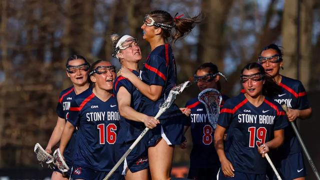 Isabella Caporuscio celebrates a goal