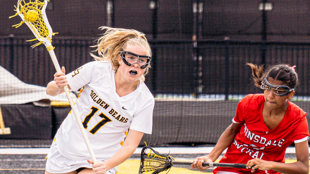 Upper Arlington (Ohio) vs. Hinsdale Central (Ill.) in high school girls' lacrosse
