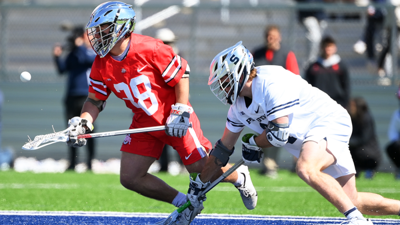 Ohio State faceoff specialist Matthew Fritz's gloves were a topic of conversation Friday night due to their mismatching colors.