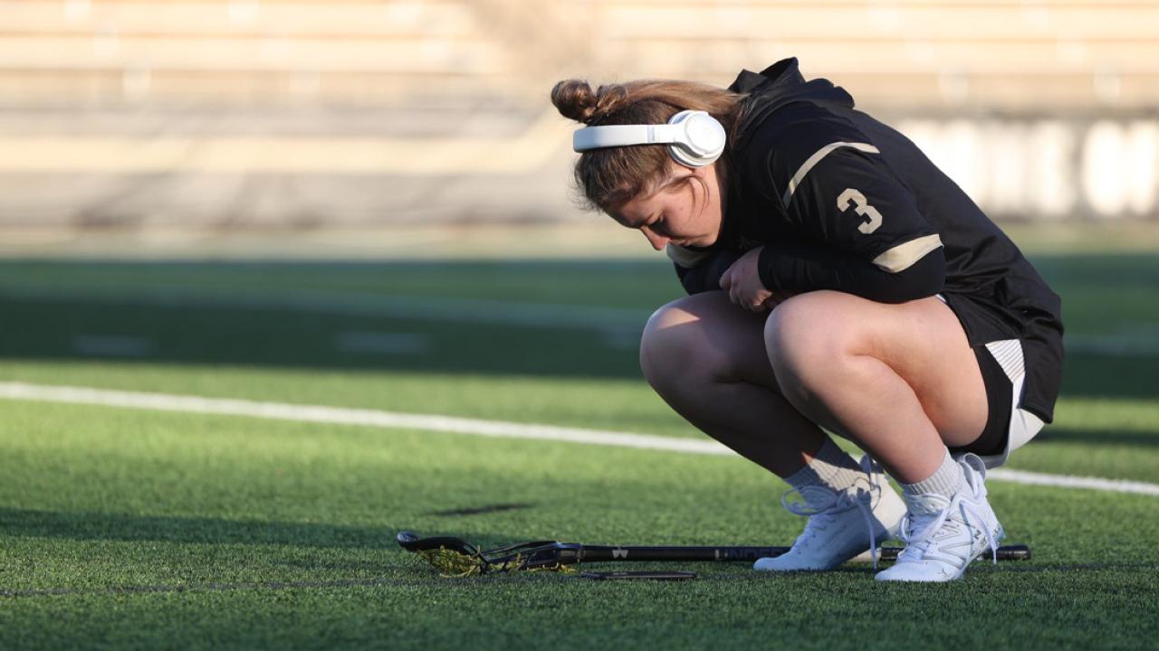 Lindenwood dropped its first Division I game to Cal, 17-9.