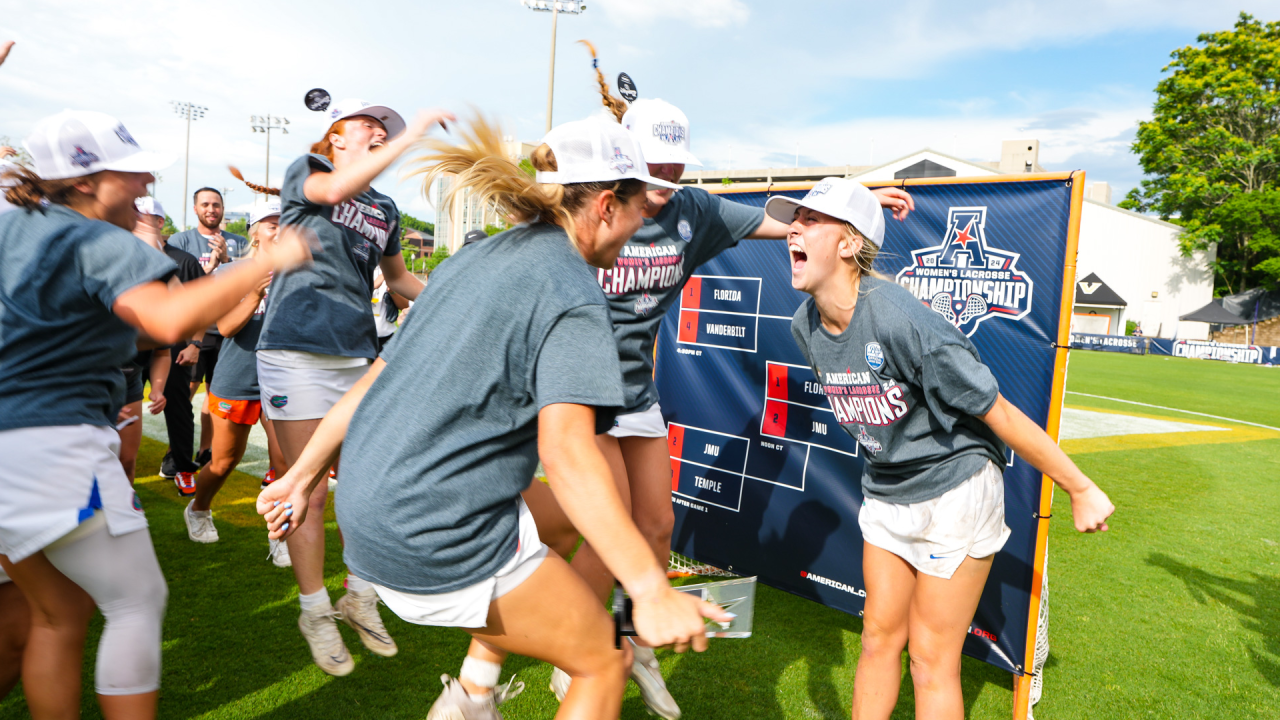 Florida celebrates its AAC championship.