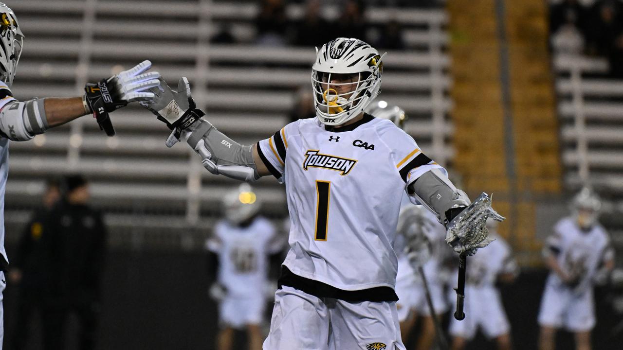 Towson's Mikey Weisshaar