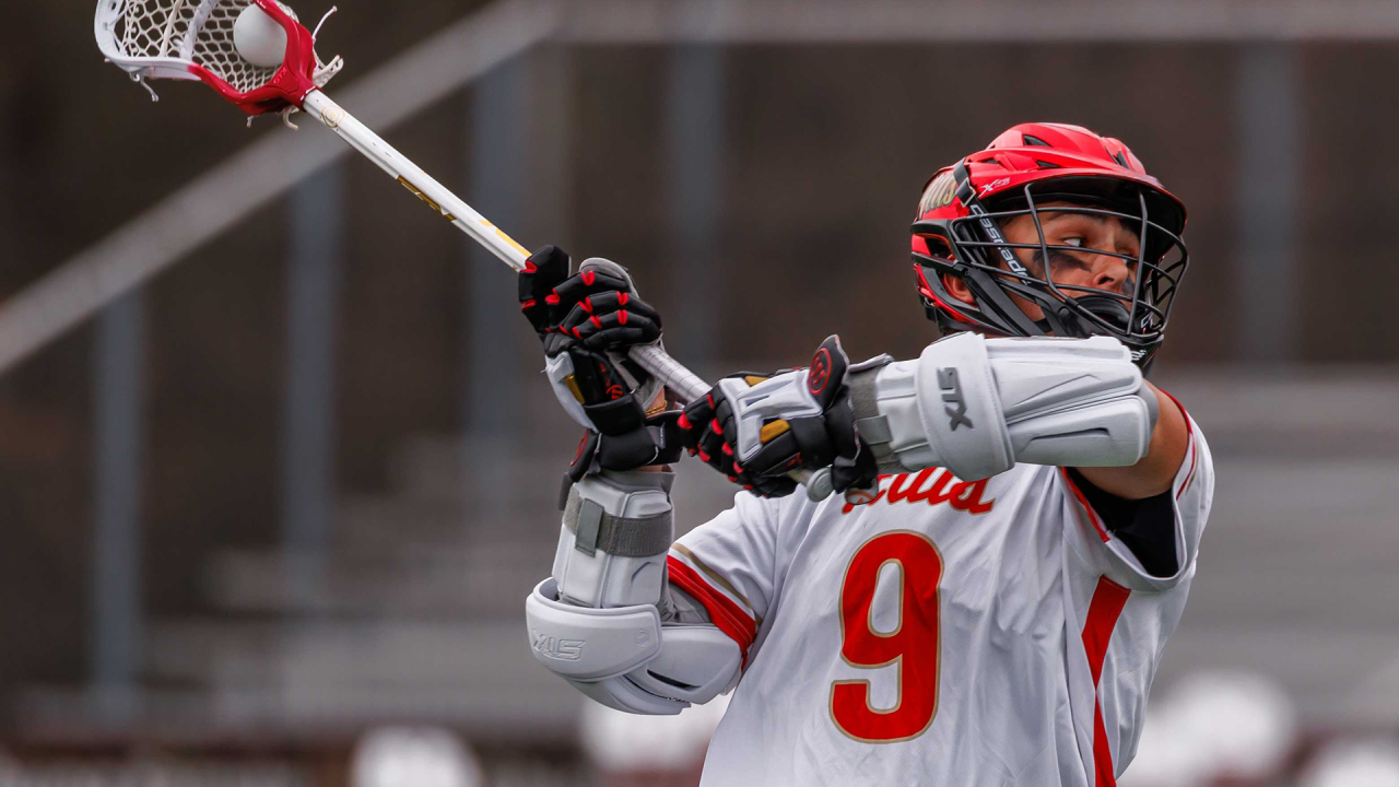 Half Hollow Hills (N.Y.) star Anthony Raio is the new all-time scoring leader in Suffolk County history.