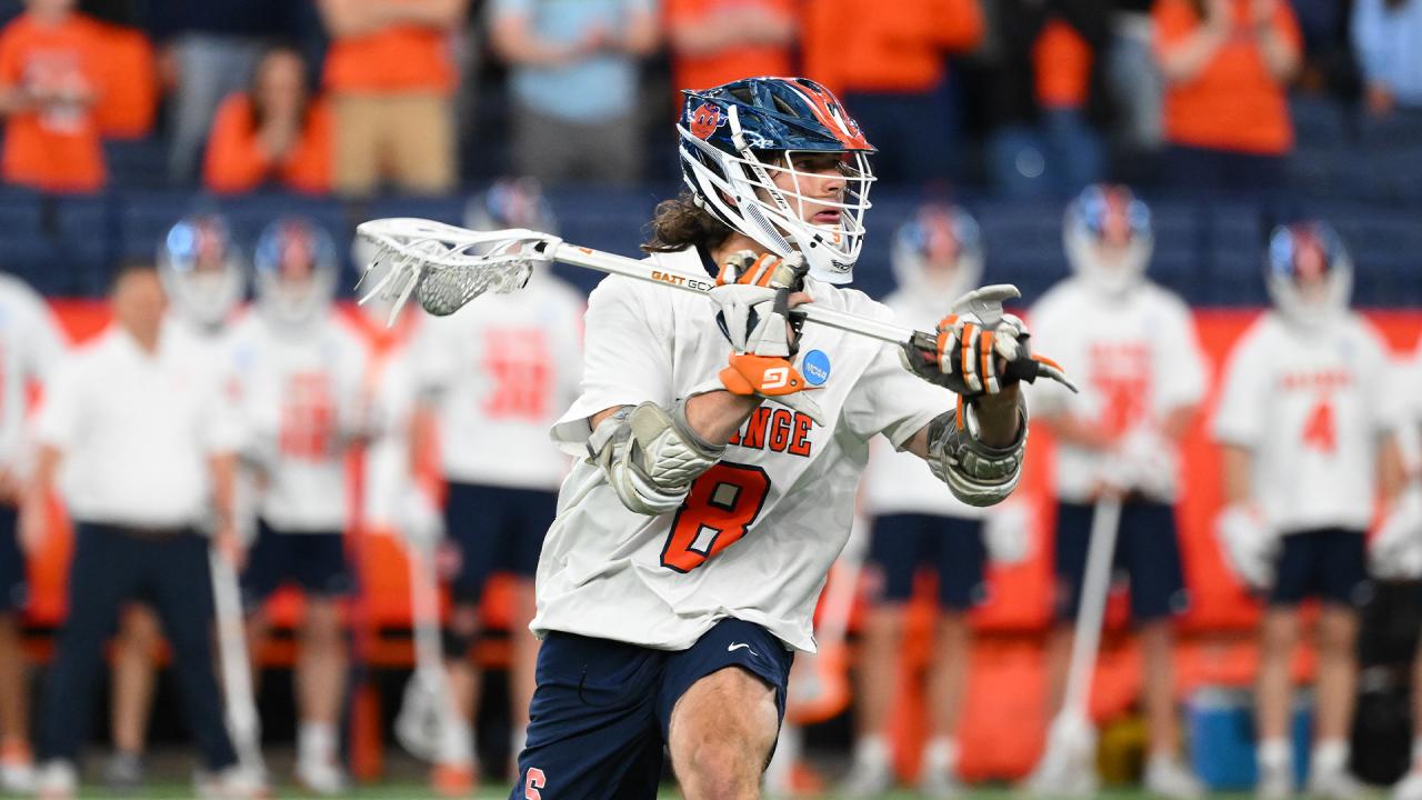 Syracuse's Luke Rhoa