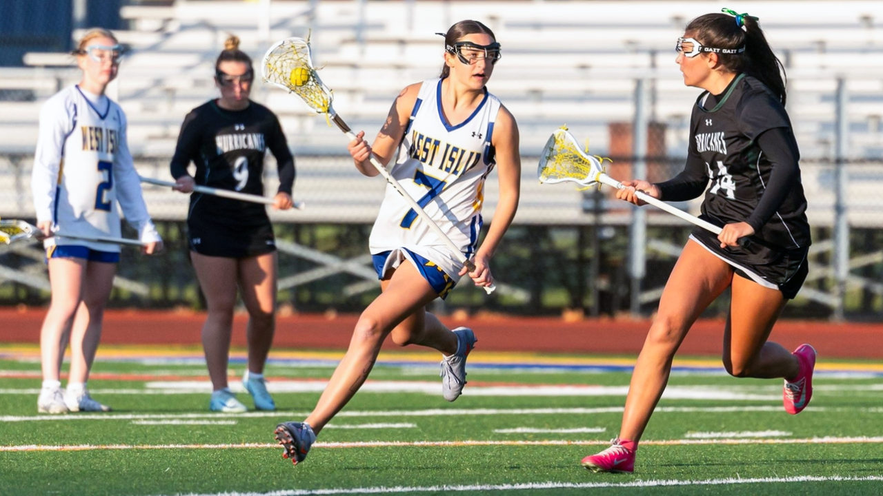 Ava Obloj of West Islip (N.Y.) girls' lacrosse