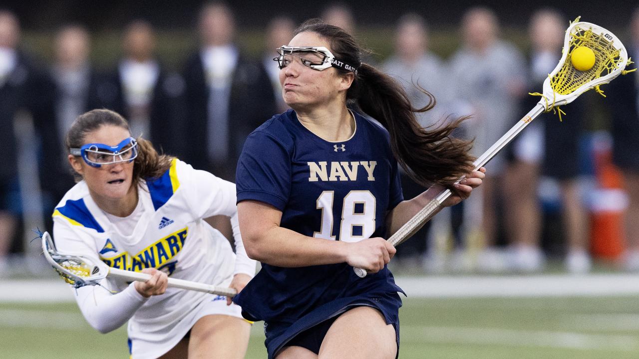 Navy women's lacrosse player and Tewaaraton finalist Alyssa Chung in action against Delaware