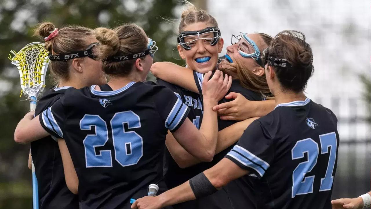 Ava Angello and her teammates