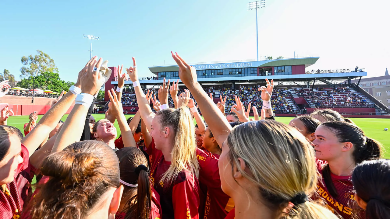 USC women's lacrosse team huddle at Rawlinson Stadium