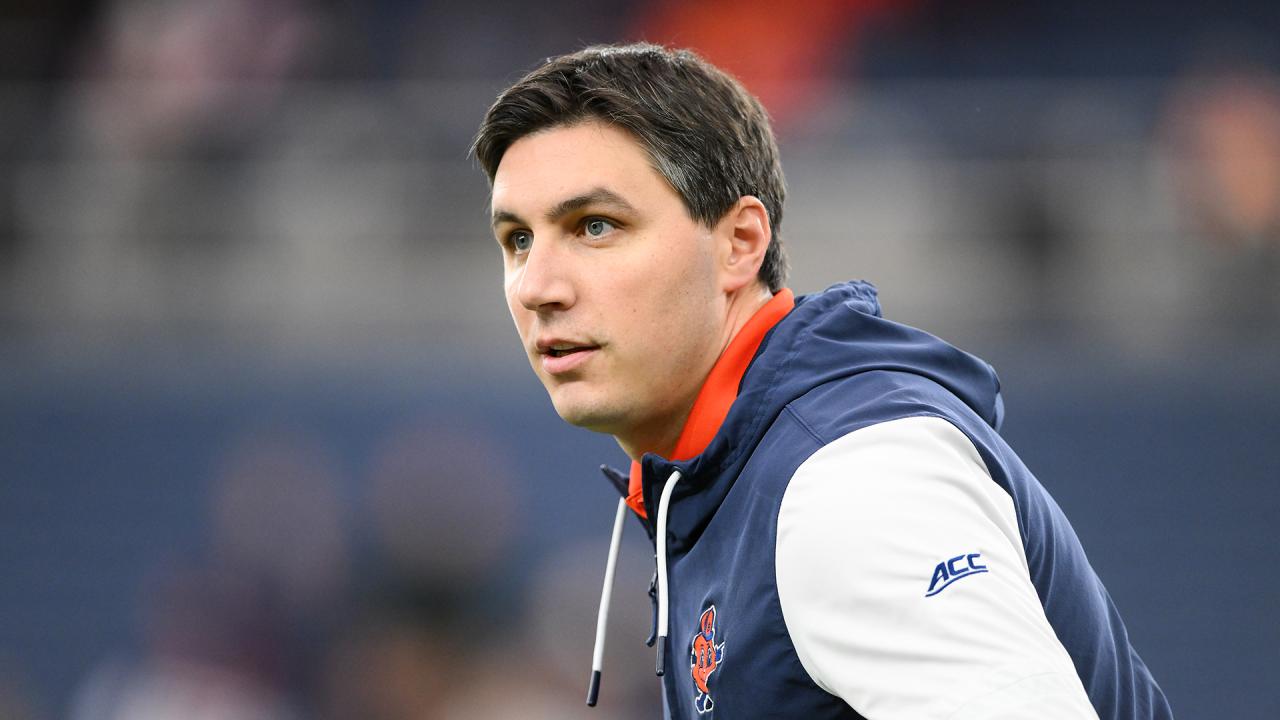 Syracuse defensive coordinator John Odierna during a game against Saint Joseph's at the JMA Wireless Dome