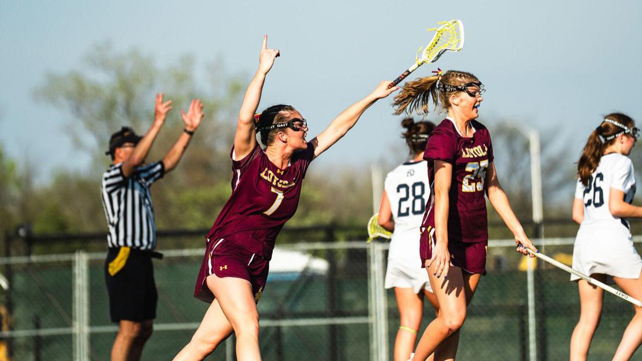 Loyola Academy's Molly Dwyer