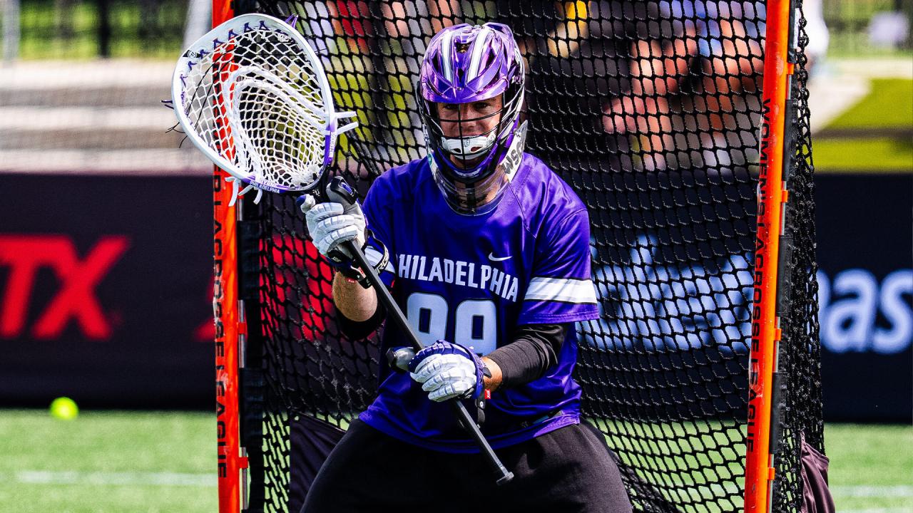 Waterdogs goalie Sean Byrne